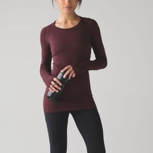 Lululemon Swiftly Tech Long
Sleeve Crew
Deep Rouge